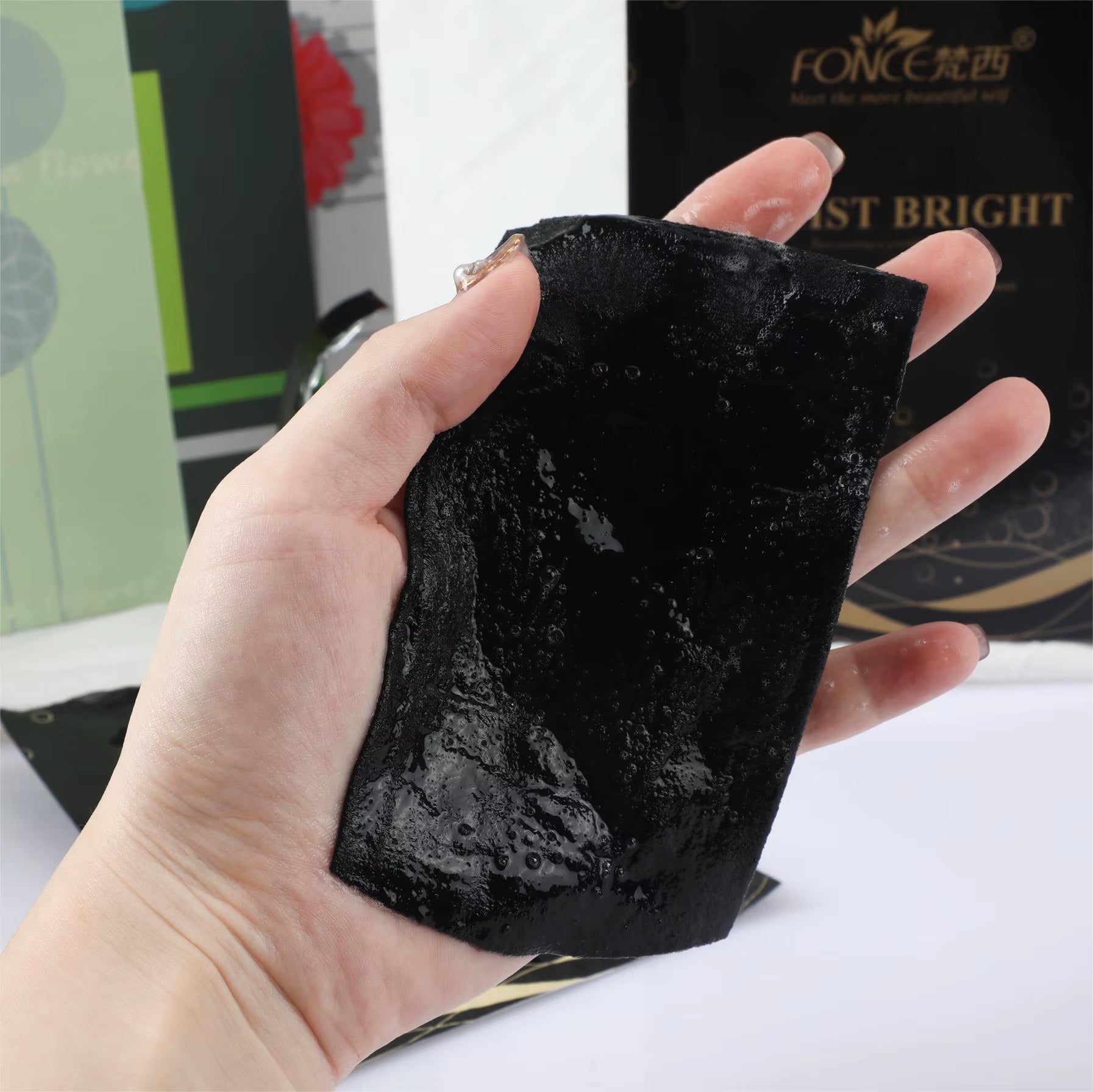 10Pcs  Oxygenating Black Sea Salt Bubble Mask Moisturizing Mask Care Deep Purifying Moisturizing Mask