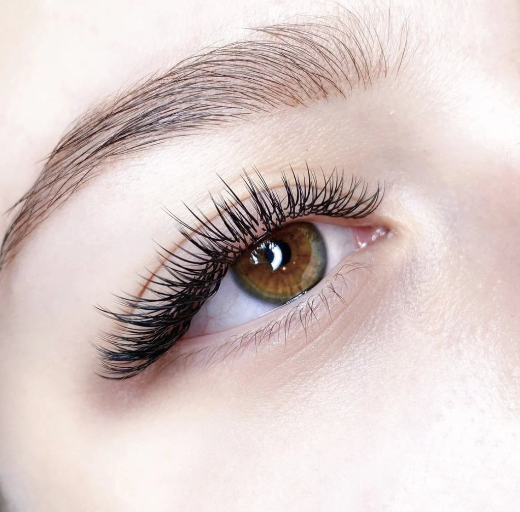 FLAT C CURL LASHES
